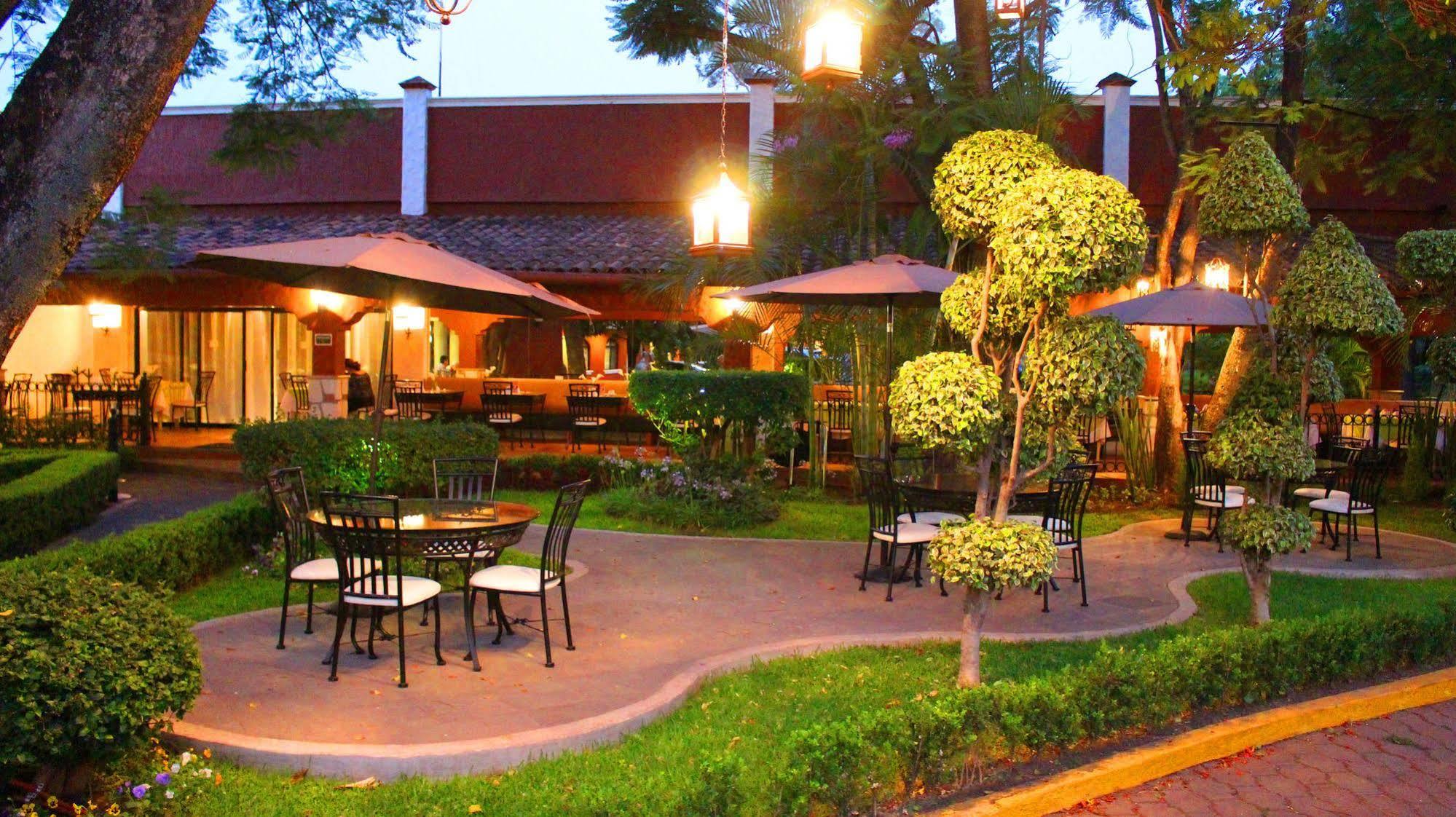 Meson Del Valle Zamora de Hidalgo Exteriör bild