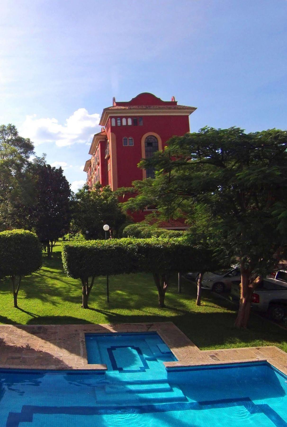 Meson Del Valle Zamora de Hidalgo Exteriör bild
